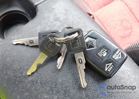 1994 Chevrolet Camaro z USA, uszkodzony, nr VIN 2G1FP22S5R2173095